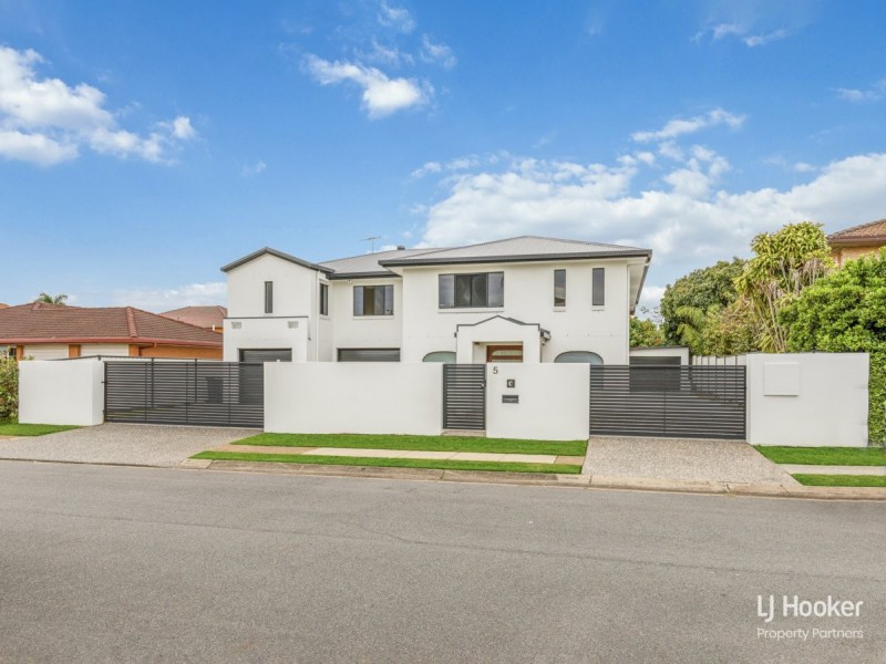 5 Monteith Street, Robertson QLD 4109