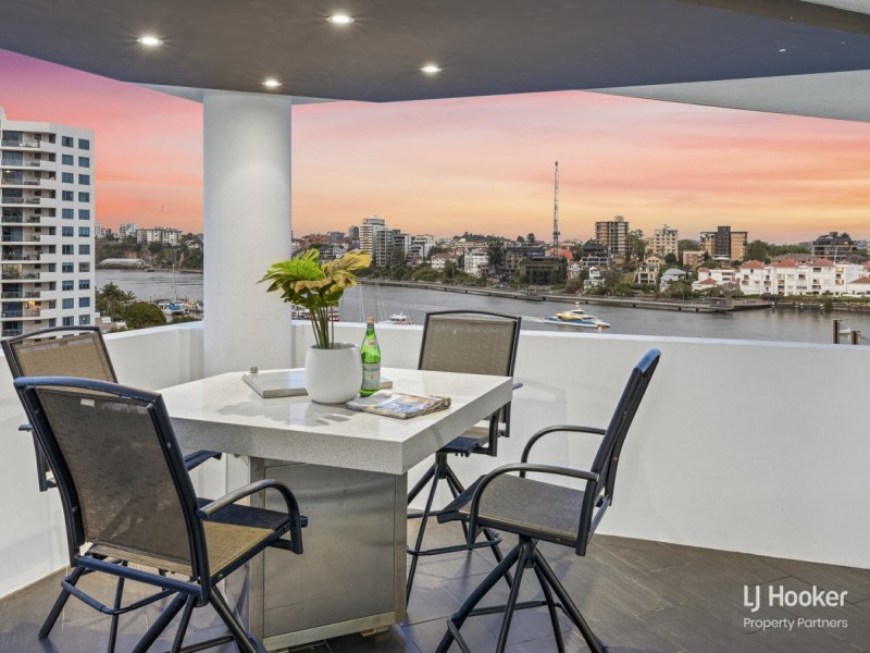 105/1 O’Connell Street, Kangaroo Point QLD 4169