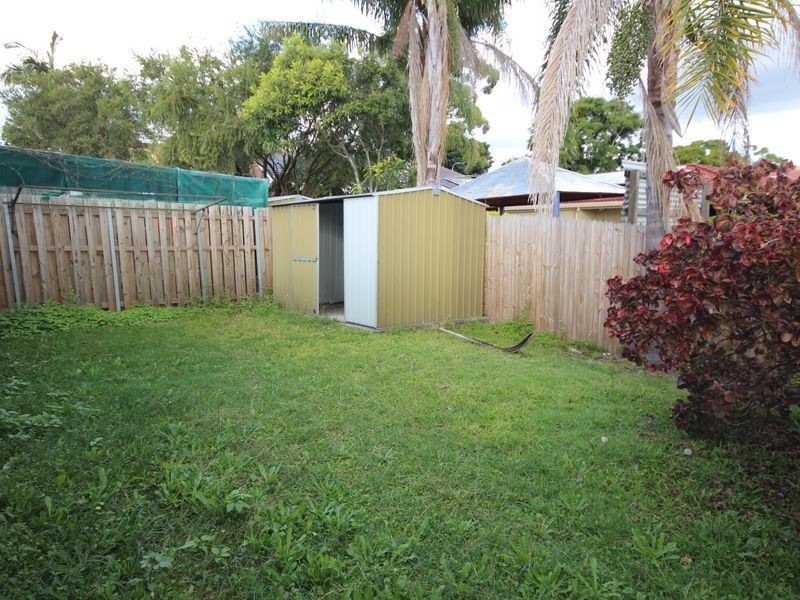 4/37 Hillardt Street, Robertson QLD 4109