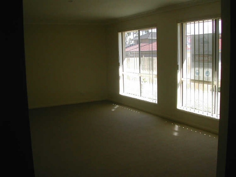 11 Naracoorte Place, Parkinson QLD 4115