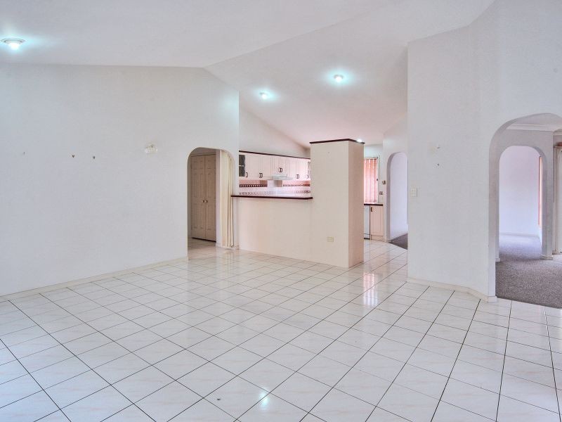 28 Eastcourt Lane, Sunnybank Hills QLD 4109