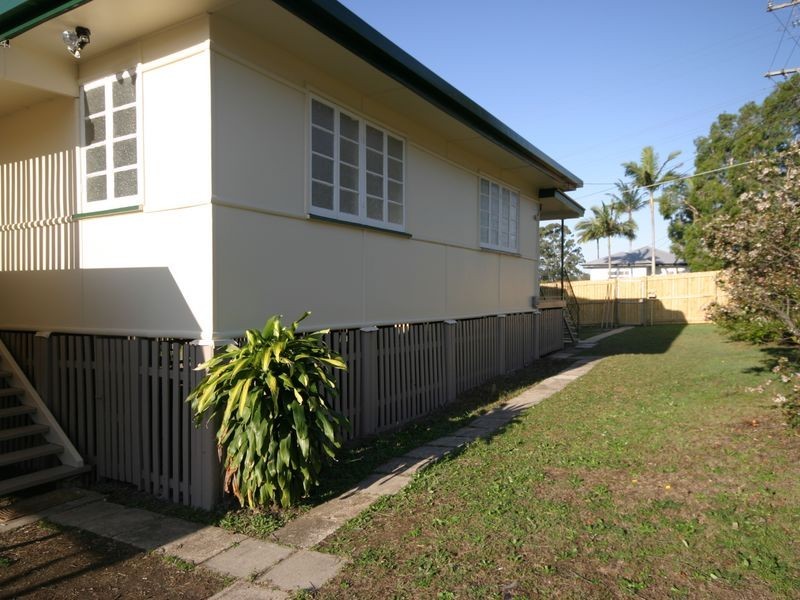 97 Stones Road, Sunnybank Hills QLD 4109