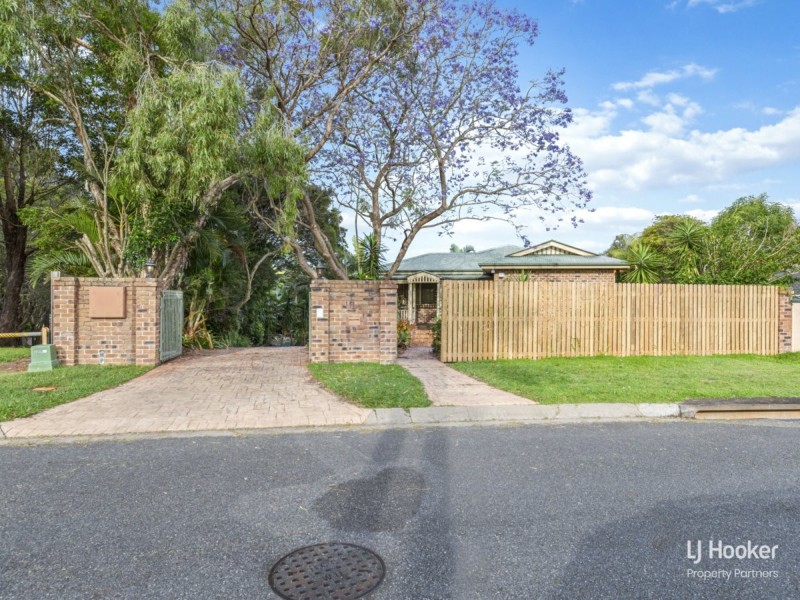 19 Dandelion Street, Eight Mile Plains QLD 4113