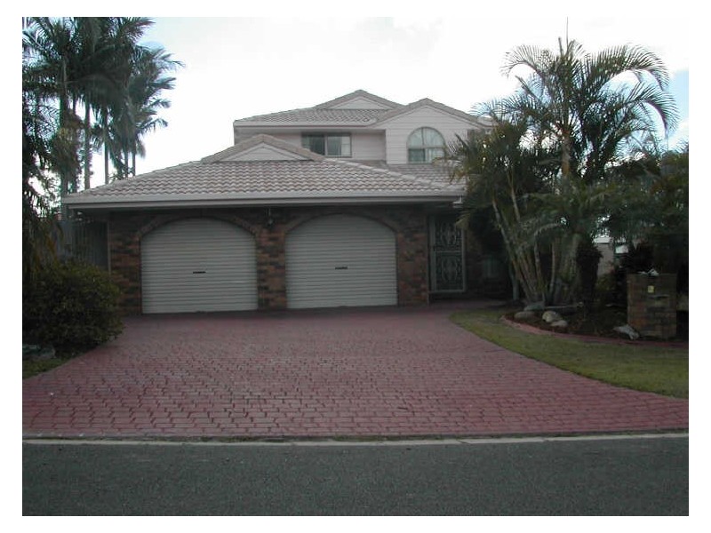 1 Karen Court, Runcorn QLD 4113