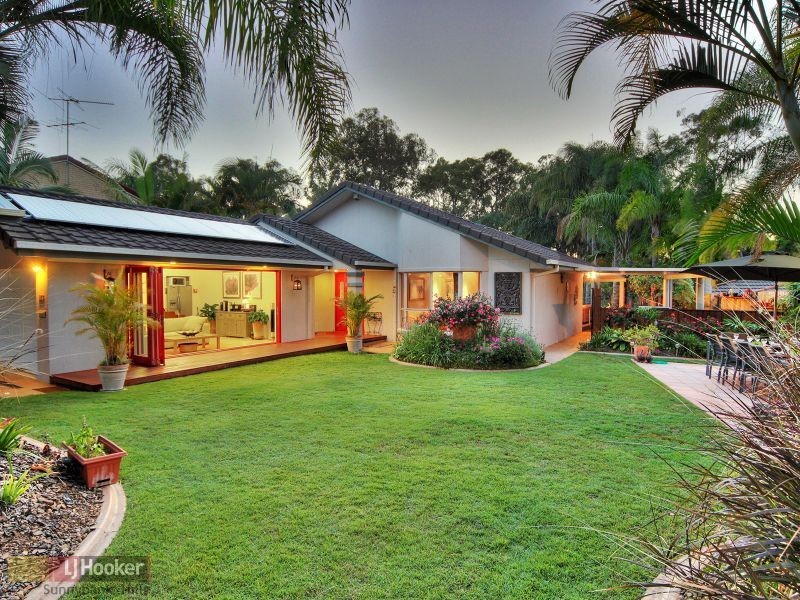 11 Casuarina Crescent, Calamvale QLD 4116