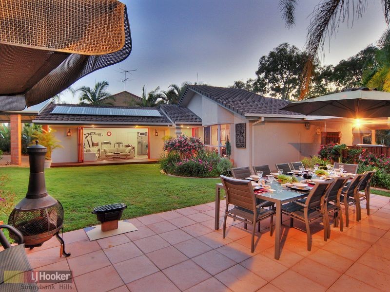 11 Casuarina Crescent, Calamvale QLD 4116