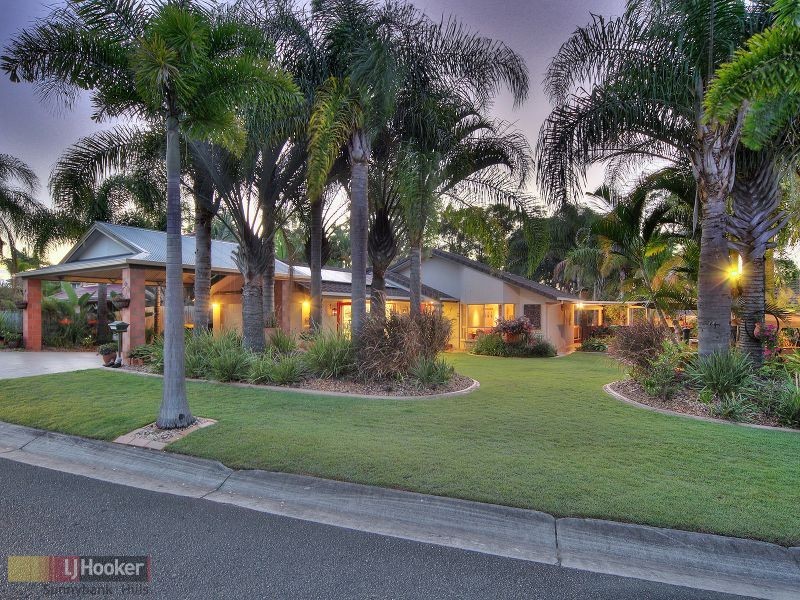 11 Casuarina Crescent, Calamvale QLD 4116