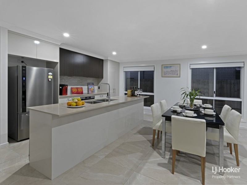 7 Harmony Street, Calamvale QLD 4116