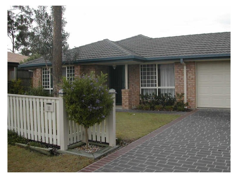 11 Swanbrook Place, Parkinson QLD 4115