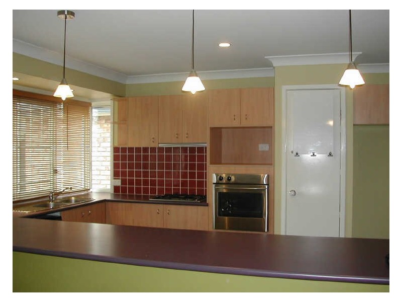 11 Swanbrook Place, Parkinson QLD 4115