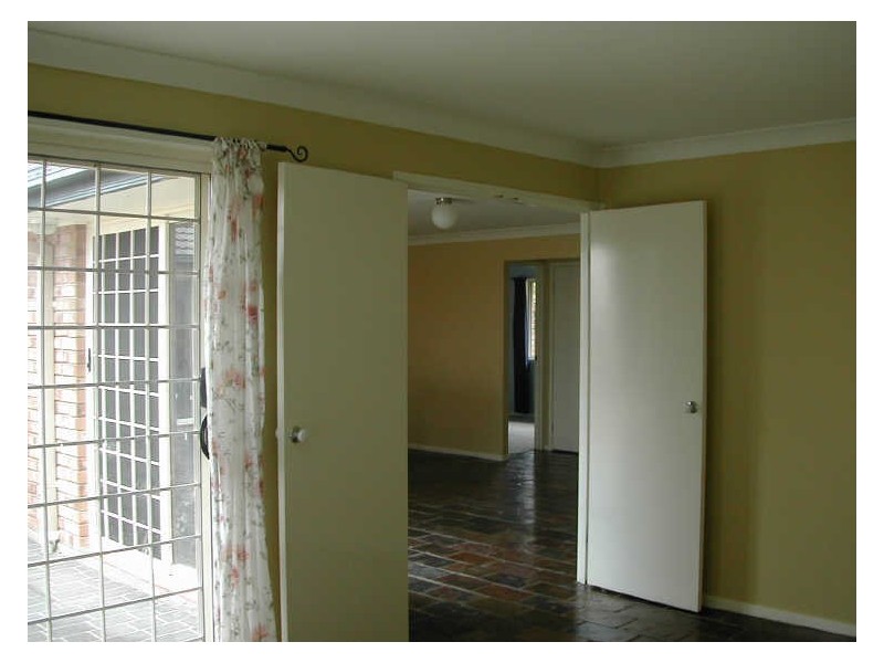 11 Swanbrook Place, Parkinson QLD 4115