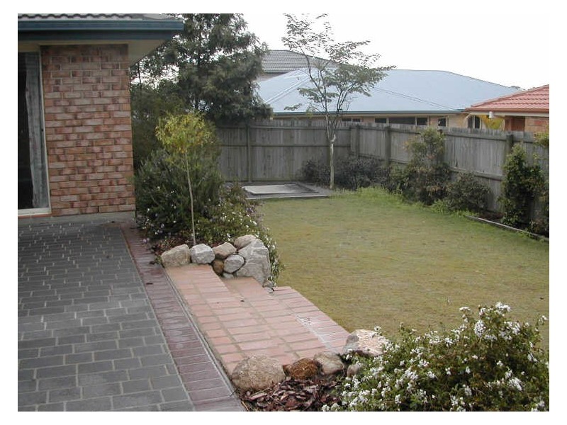 11 Swanbrook Place, Parkinson QLD 4115