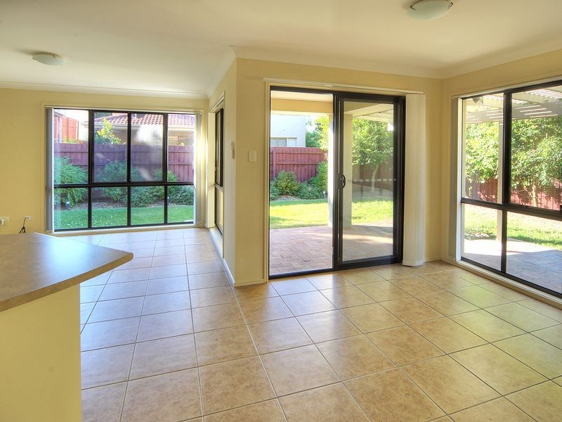 20 Coneybeer Place, Eight Mile Plains QLD 4113