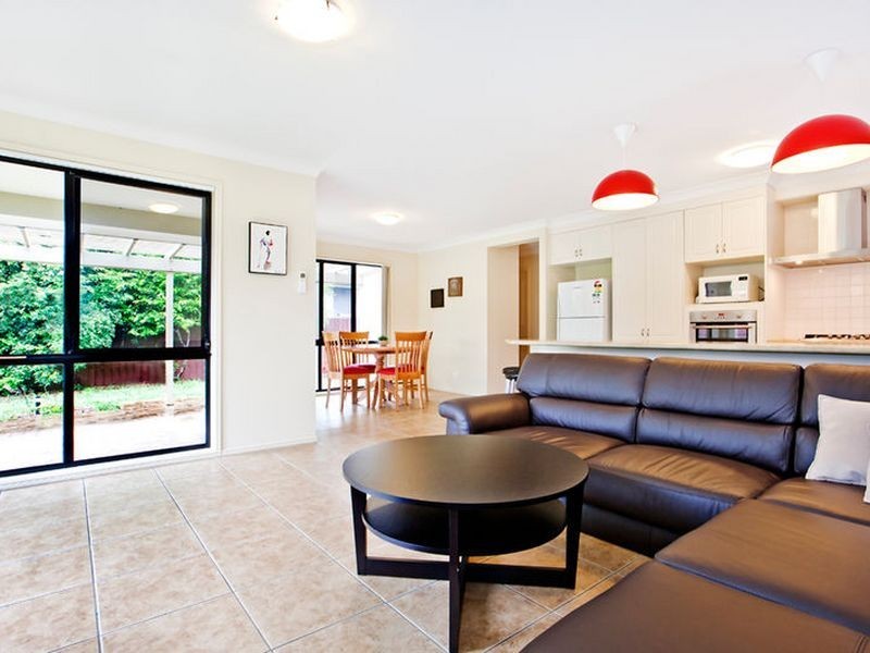 20 Coneybeer Place, Eight Mile Plains QLD 4113