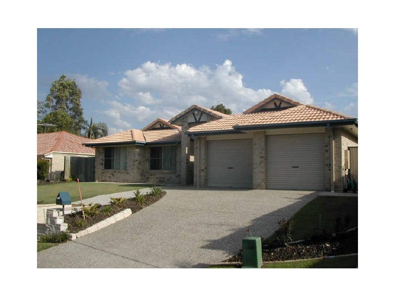 17 Pleasant Place, Wishart QLD 4122