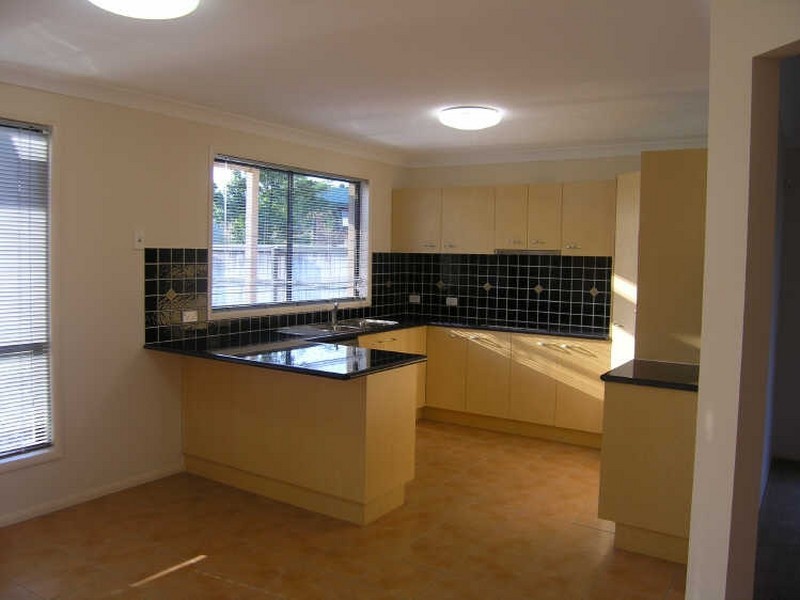 18 Lema Circuit, Kuraby QLD 4112