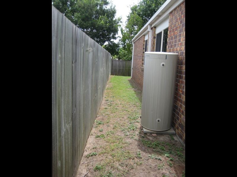 19/15 Parnassus Street, Robertson QLD 4109