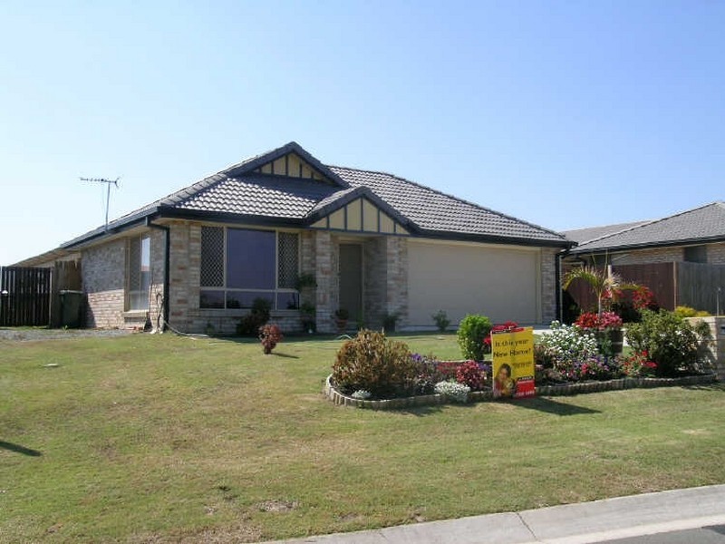 4 Hedera Street, Regents Park QLD 4118