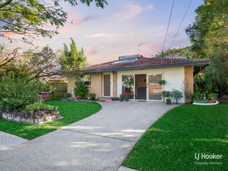 111 Hammersmith Street, Coopers Plains QLD 4108