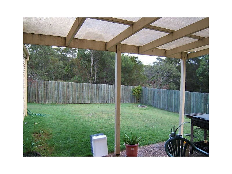 16 Yorkshire Place, Stretton QLD 4116