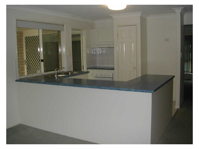 10 Warrigal Court, Doolandella QLD 4077