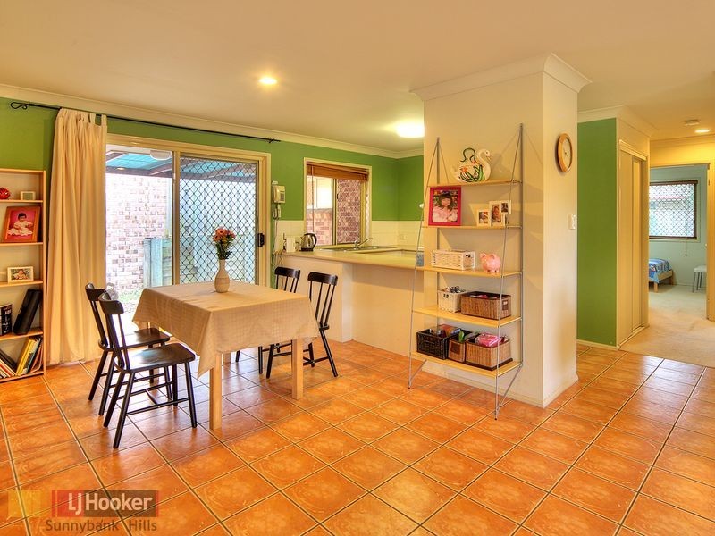 10 Borage Place, Calamvale QLD 4116