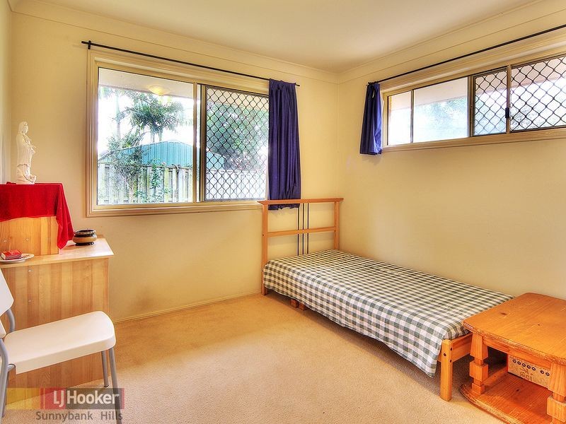 10 Borage Place, Calamvale QLD 4116