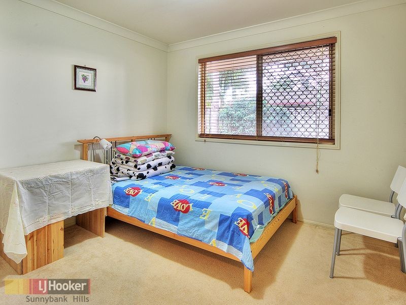 10 Borage Place, Calamvale QLD 4116