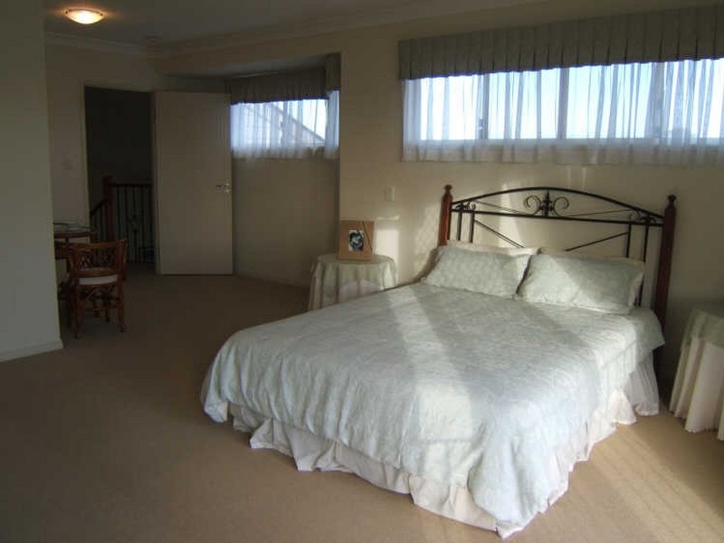 12 Lema Circuit, Kuraby QLD 4112