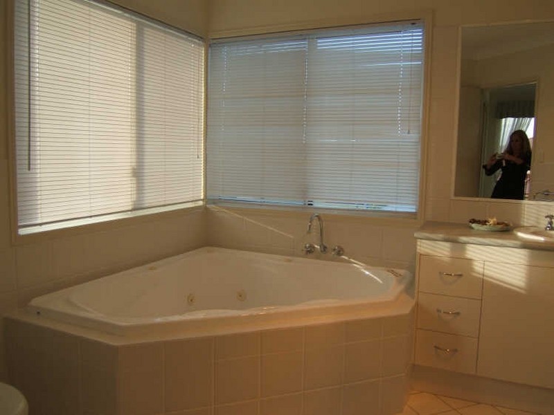 12 Lema Circuit, Kuraby QLD 4112