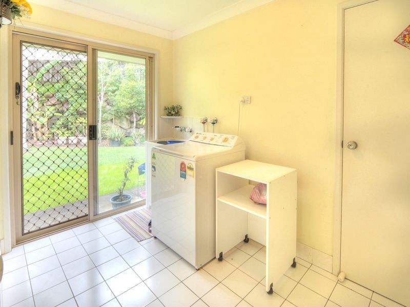 5 ONeill Court, Calamvale QLD 4116