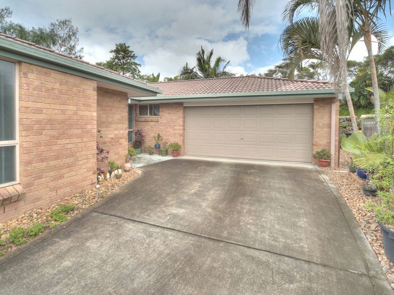 5 ONeill Court, Calamvale QLD 4116