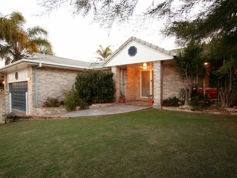 81 Sunflower Crescent, Calamvale QLD 4116