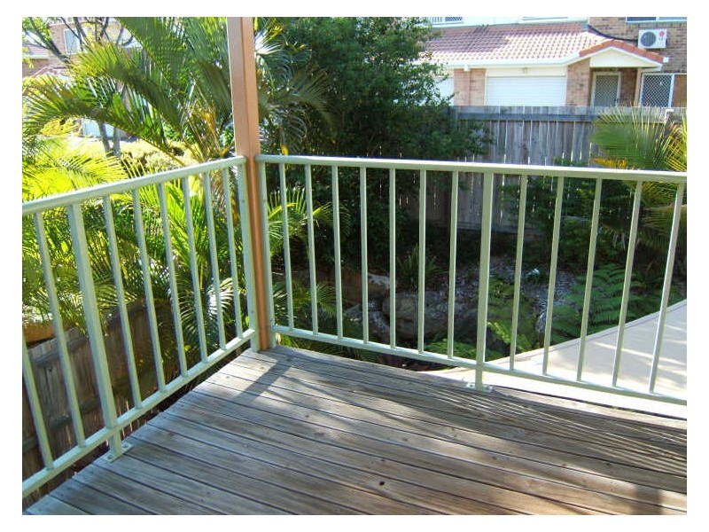 12/18 Swan Lake Crescent, Calamvale QLD 4116