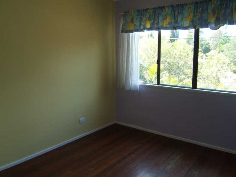 21 Springfield Street, Macgregor QLD 4109