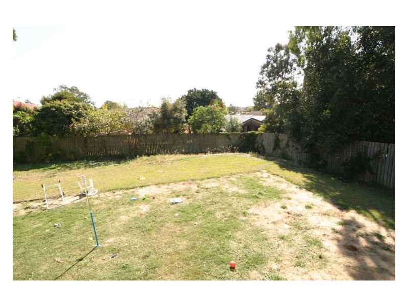 18 Dumaresq Street, Sunnybank Hills QLD 4109