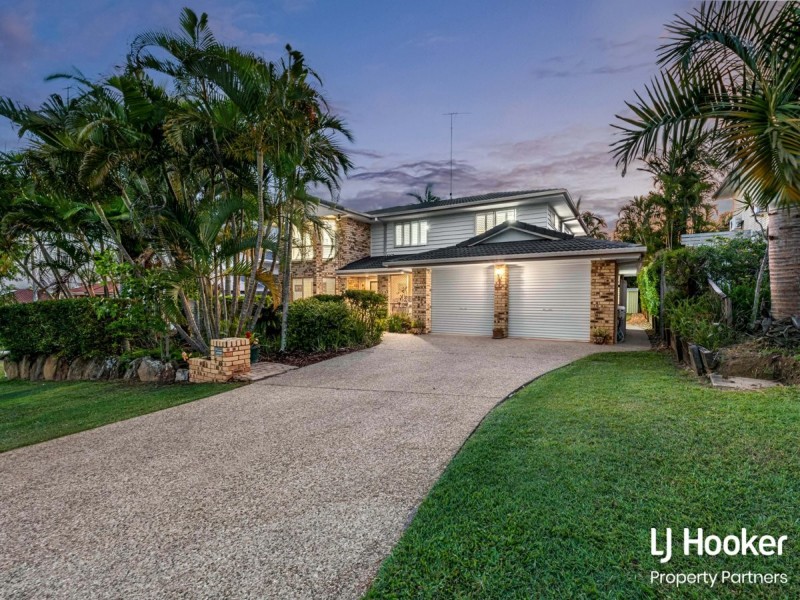 16 Magenta Place, Wishart QLD 4122