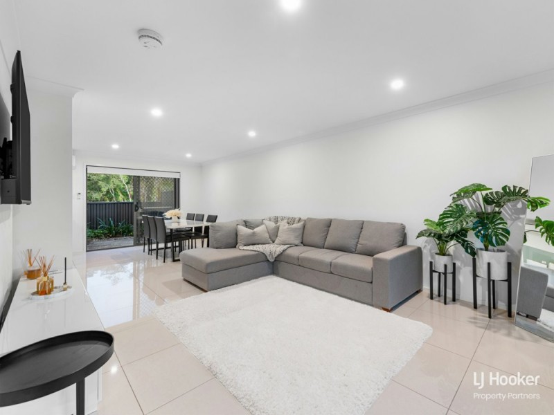 2/20 Nicoro Place, Calamvale QLD 4116