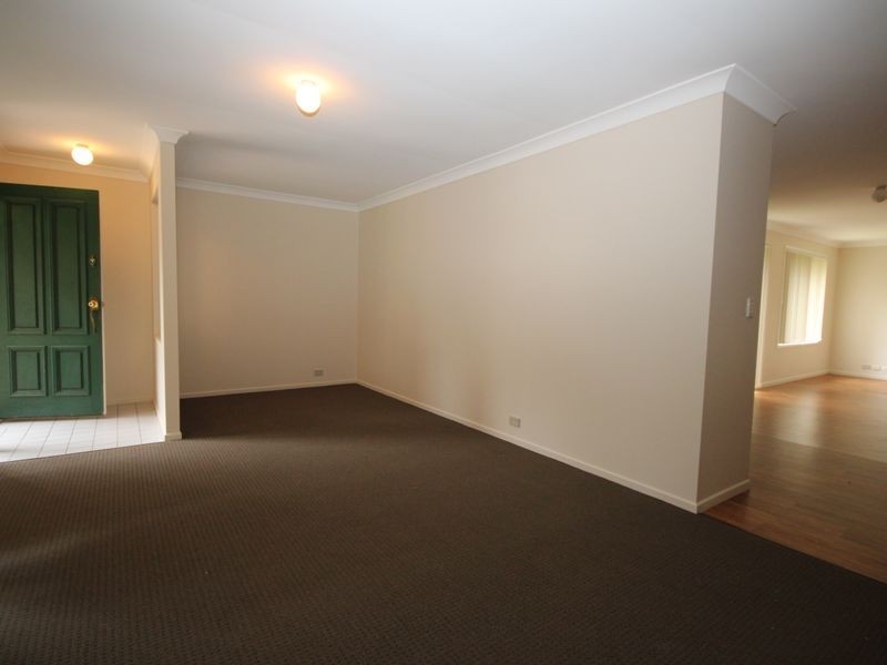 3 Savanna Place, Eight Mile Plains QLD 4113