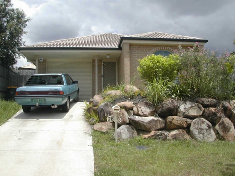 28 Robinson Crescent, Runcorn QLD 4113