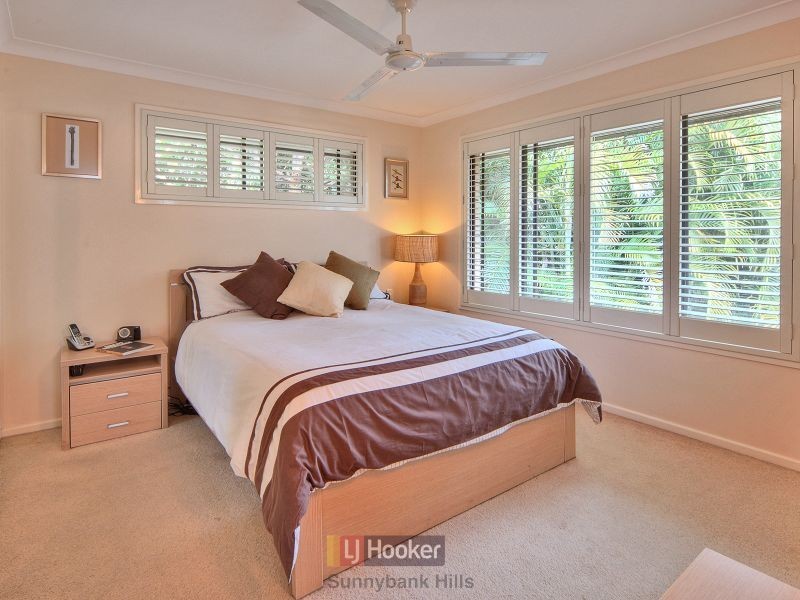 21 Trood Street, Macgregor QLD 4109