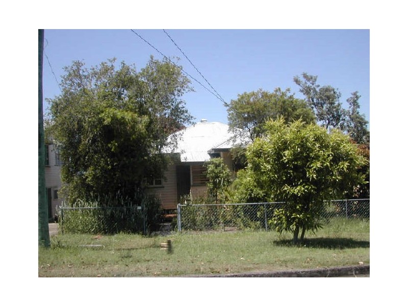 65 Nyleta Street, Coopers Plains QLD 4108