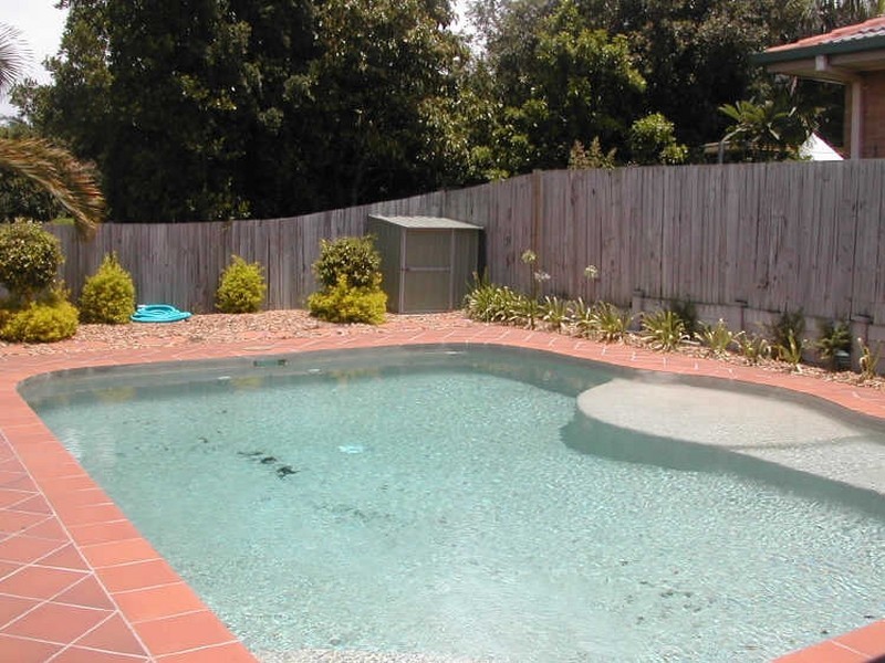 11 Golden Avenue, Calamvale QLD 4116