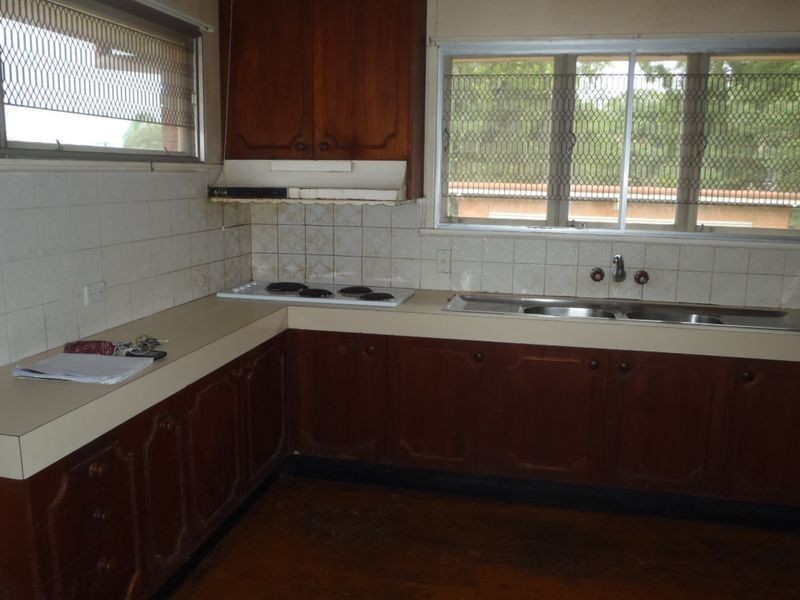 15 Valhalla Street, Sunnybank QLD 4109