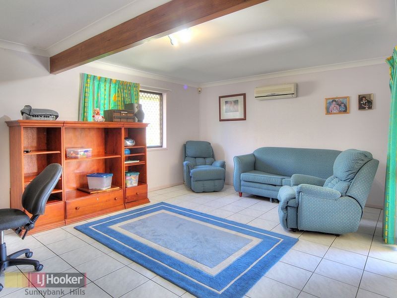 3 Eisenhower Street, Stretton QLD 4116
