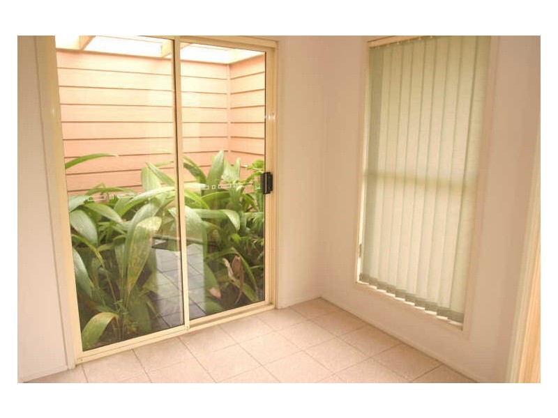 7 Saville Street, Eight Mile Plains QLD 4113