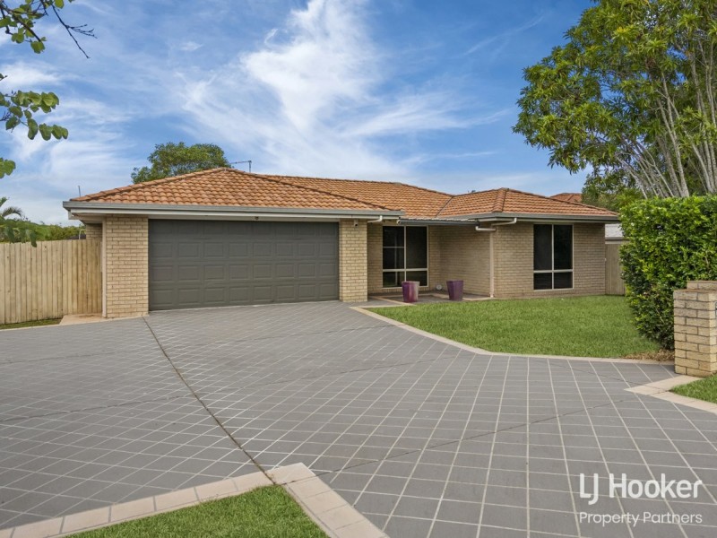 16 Conimbla Close, Parkinson QLD 4115