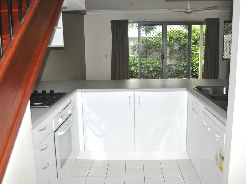 6/17 Fairlawn Street, Nathan QLD 4111