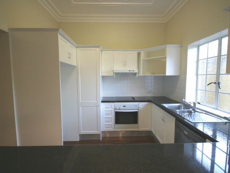 59 Hill End Terrace, West End QLD 4101