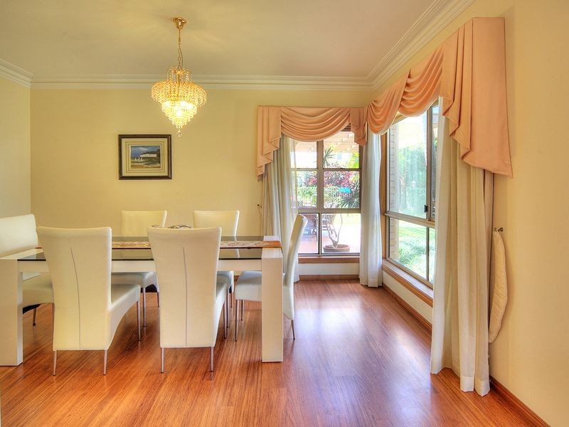 6 Capstan Place, Macgregor QLD 4109